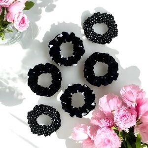 Polka Dot Scrunchie - Black and White